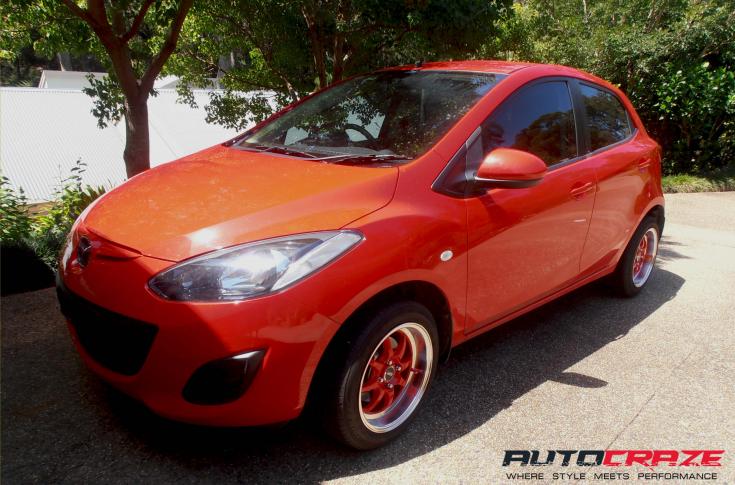 MAZDA 2 TUNING RED POLISH LIP